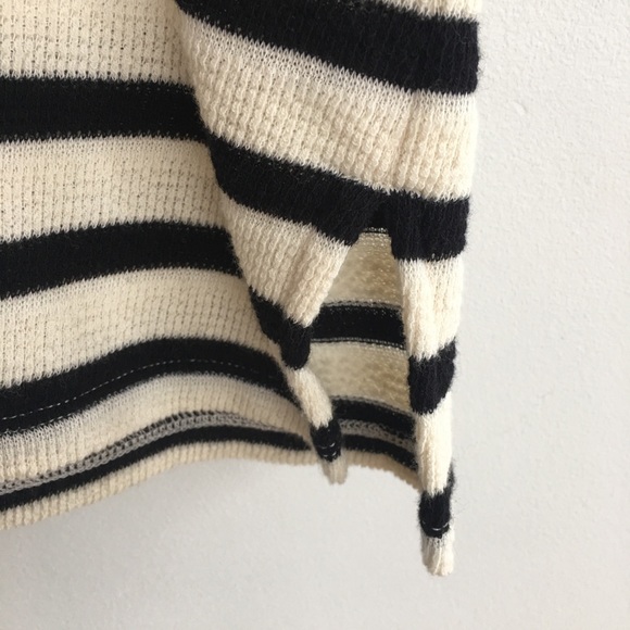 Madewell: Black/Cream Striped Bell Short Sleeve - Picture 4 of 7